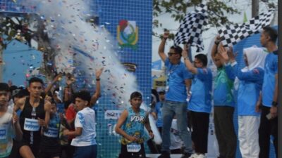 Kepolisian Dan Pemerintah Resmi Melepas Ribuan Peserta Run 2025 Di Stadion Prasamya Kab.Majene